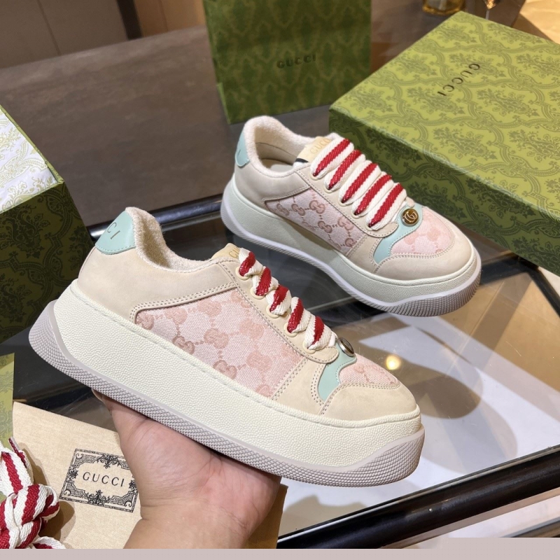 G*u*i casual shoes